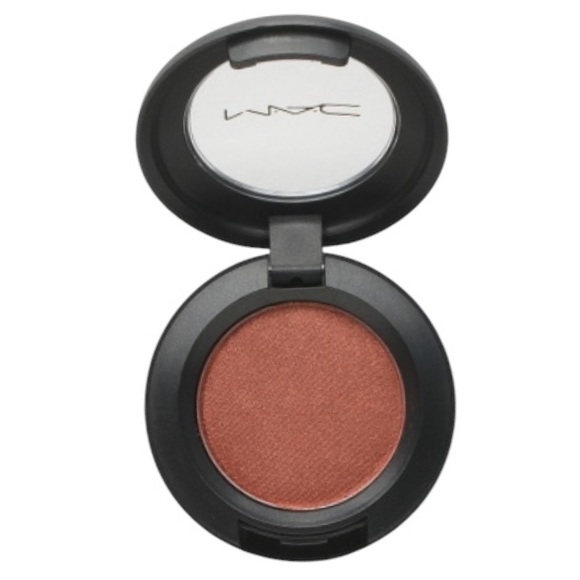 MAC Highly Pigmented Eyeshadow, (Coppering Veluxe Pearl) (NWT) - Picture 9 of 9